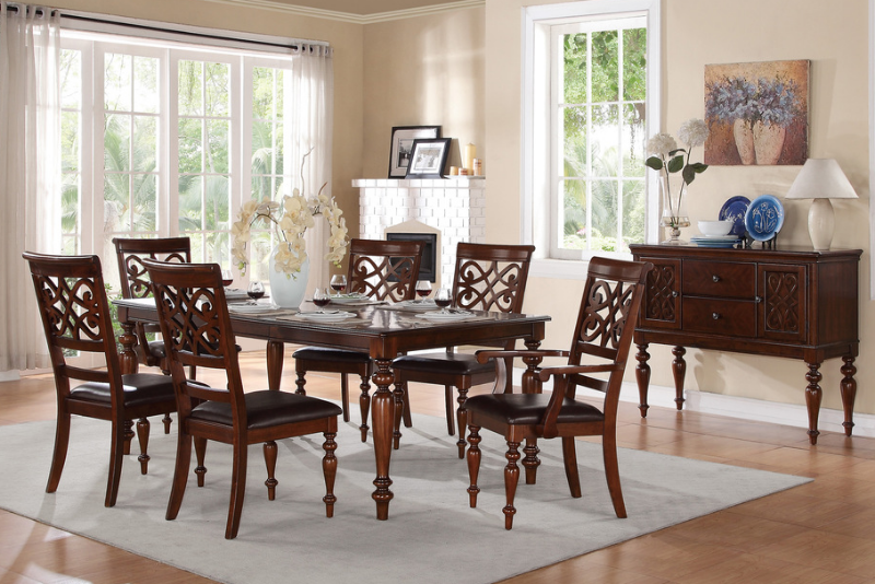 Picture of Dining room set  