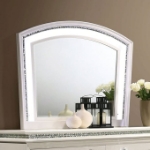 Picture of Solid Wood White Dresser and Mirror