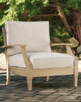 Picture of Outdoor Lounge Chairs with End Tables