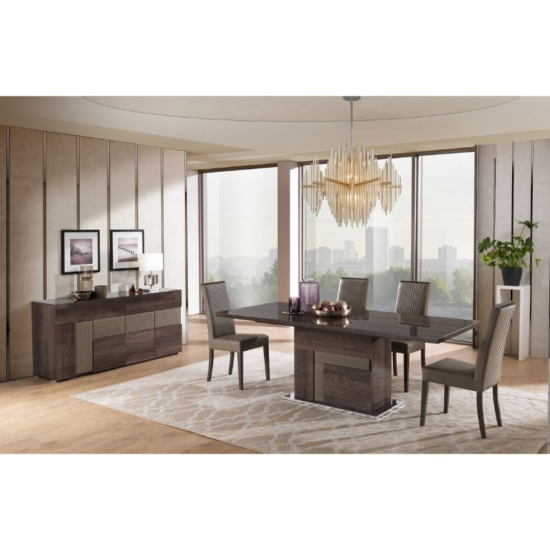 Picture of 59-71" Oak High Gloss Lacquer Leaf Extension Dining Table