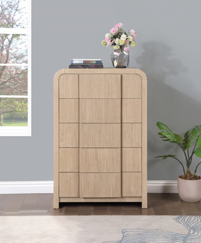 Picture of 32"W x 48"H Solid Wood And Oak Veneer Chest