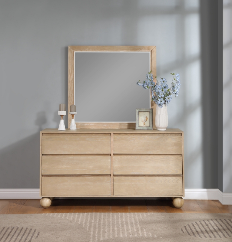 Picture of Dresser and Mirrors