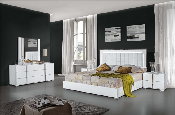 Show products in category Bedrooms Picture for category Bedrooms