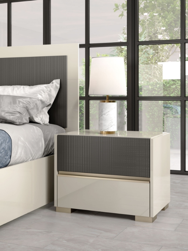Picture of Champagne Color Gloss Nightstand