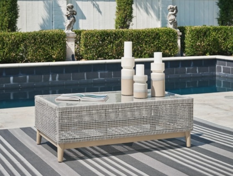 Picture of Outdoor Rectangular Cocktail Table