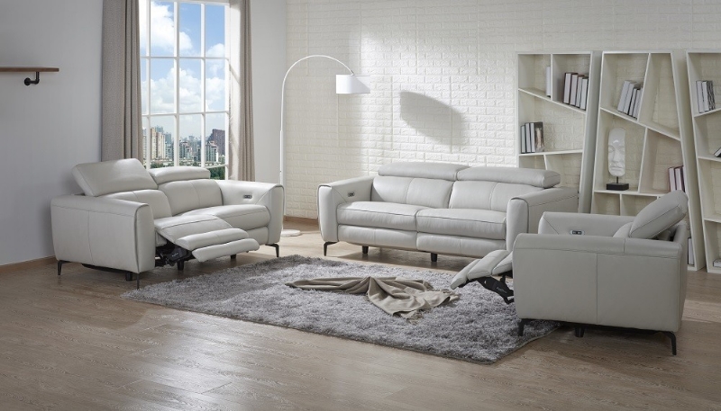 Picture of Leather Light Grey Loveseat (Manual headrest only)