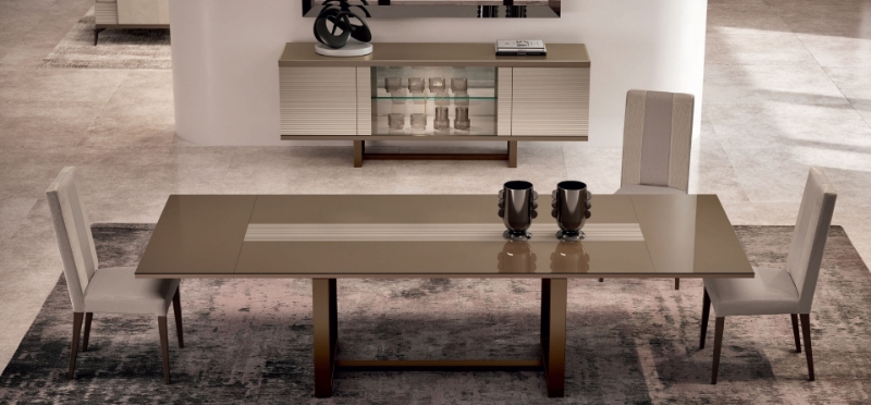 Picture of 78-115" Extendable Dining Table