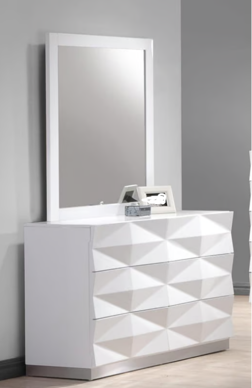 Picture of Dresser And Mirror