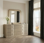 Picture of Premium oak veneers and wood light brown finish natural grain Dresser and Mirror