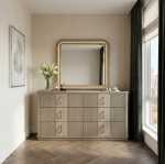 Picture of Premium oak veneers and wood light brown finish natural grain Dresser and Mirror